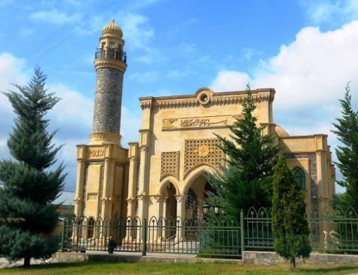 مسجد مدينة غابالا