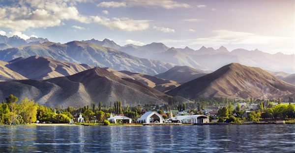 جمال الطبيعة بقيرغستان