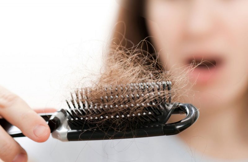 طرق علاج تساقط الشعر بعد البروتين