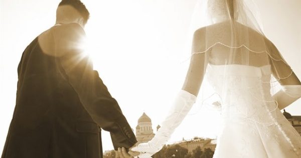 تفسير حلم الزواج في المنام للمتزوجة