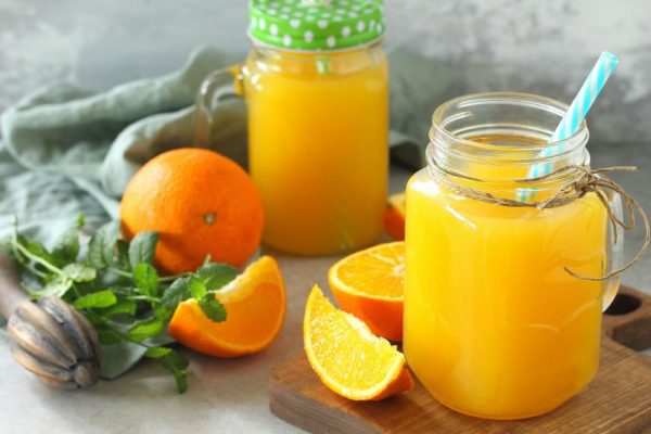 تفسير شرب عصير البرتقال فى المنام للرجل والمرأة والعزباء والمتزوجة
