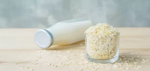 تجارب فوائد ماء الأرز للوجه